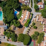 Sea 3Bdr House W/ Patio By Lovelystay